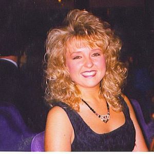 Meet your Posher, Debbie